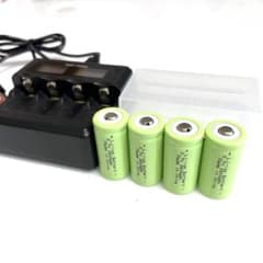 CR123A リチウム電池 2800mA 大容量 充電式 充電器付き バッテリーのサムネイル