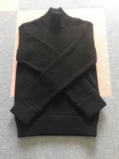 【マーちゃん様専用】DOLCE&GABBANA タートルネック ニットのサムネイル