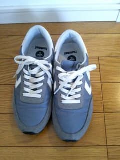 【お値下げ】hummel スニーカー　グレー　23cmのサムネイル