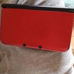 ニンテンドー3DS フレアレッドのサムネイル