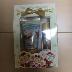 ダッフィクリスマス限定ハンドクリームのサムネイル