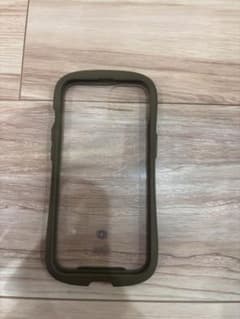 iFace iPhone13用ケース 透明バック 緑フレームのサムネイル