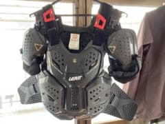 LEATT 6.5 PRO チェストプロテクター S/M グラフェン - メルカリ