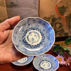 A1054 古伊万里、染付 微塵唐草 豆皿ちびちび 5枚セット - メルカリ