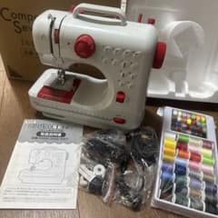 コンパクト電動ミシンのサムネイル