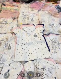女の赤ちゃんのポロシャツ セット3 枚のサムネイル