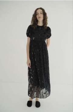 2025年購入クラネCLANE 花柄刺繍 パフスリーブ ワンピース ブラック 2025年購入クラネCLANE 花柄刺繍 パフスリーブ ワンピース ブラック