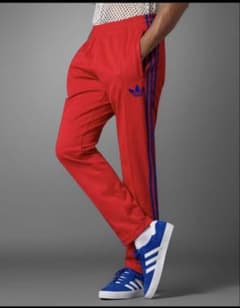 p*i様 adidas トラックパンツのサムネイル