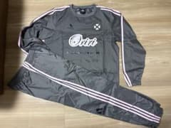 adidas グレー ピステ上下 Oriri Lサイズのサムネイル