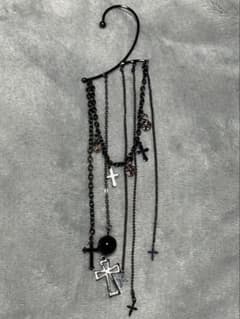 Ear cuff/hook (cross)
