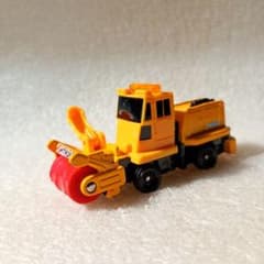 トミカ 47 日本除雪機製作所 ロータリ 除雪車 HTR265ミニカー