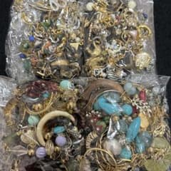 アクセサリー まとめ売り 大量 約1.5kg アクセサリー大量まとめ売り イヤリング ピアス セット - メルカリ