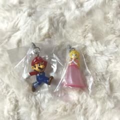 スーパーマリオ めじるしアクセサリー 2種セットのサムネイル