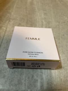 新品未使用 ファミュ クッションファンデ＆パフ ナチュラルベージュのサムネイル