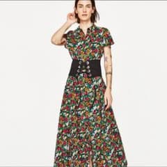 MAO様専用。ZARA 完売！ 花柄ワンピース  サイズMのサムネイル