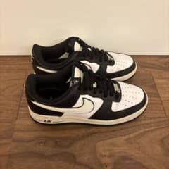 Nike Air Force 1 ブラック/ホワイトのサムネイル