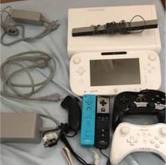 Wii U 本体&ゲーム3点セットのサムネイル