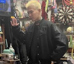 カワグチジン着用　badboyのサムネイル
