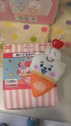 BT21 FamilyMart Plush Badge with Ribbon Acrylic Keychain RJ BTS