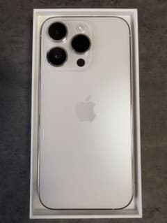 【美品】Apple iPhone14Pro 128GB SIMフリーのサムネイル