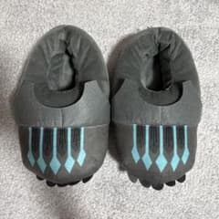 怪獣8号 ルームシューズ 怪獣8号の足