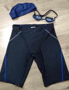 【美品】水泳水着,ゴーグル,キャップ３点セット　メンズ　スポーツ　ジムのサムネイル