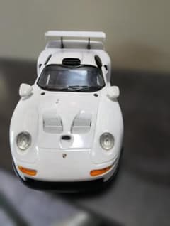 Porsche 911 GT1 ミニカー ホワイトのサムネイル