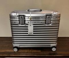 リモワ　パイロット　新品未使用 Yahoo!オークション -「rimowa pilot」(リモワ) (スーツケース
