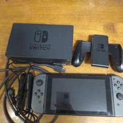 ニンテンドースイッチ　本体のサムネイル