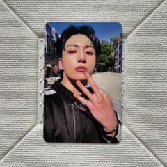 BTS ジョングク GOLDEN 限定 香水 付属 トレカ - メルカリ