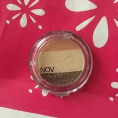 NOVアイシャドウ♥︎のサムネイル