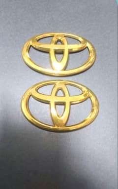 エンブレム　金メッキ風　ハイエース　レジアスエース　標準ボディ　前後セット トヨタエンブレム 金メッキ風 ハイエース レジアスエース 標準ボディ