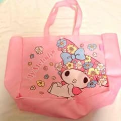 新品 マイメロ 大きめバッグのサムネイル