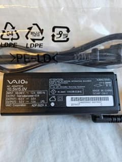 SONY VAIO 純正 AC ADAPTER VJ8AC10V9のサムネイル