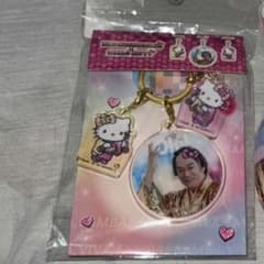 マツケンサンバ x Hello Kitty 3連アクリルキーホルダーのサムネイル