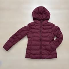 UNIQLO キッズ ダウンジャケット ボルドー 140のサムネイル