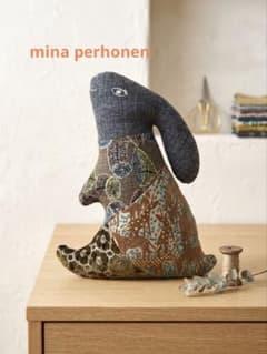 美品】ミナペルホネン ⚮̈﻿ patchwork うさぎクッション - メルカリ