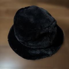 HARE 黒 フェイクファーバケットハットのサムネイル