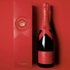 モエ・エ・シャンドン SHARE THE LOVE 750ml 箱付 - メルカリ