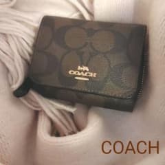 COACH三つ折財布　早い者勝ちのサムネイル