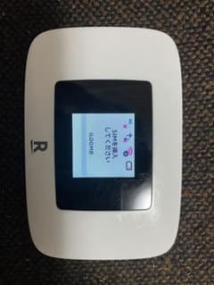 【USED】Rakuten WiFi Pocket Platinum 元箱付きのサムネイル