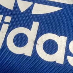 adidasリュックのサムネイル