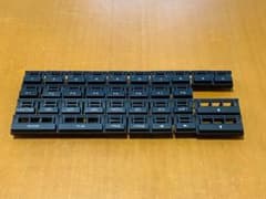 【Roland S-50】 純正 フロントパネル ボタン セット／スイッチボタンのサムネイル