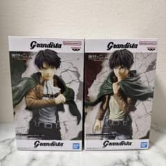 進撃の巨人 リヴァイ・エレン フィギュア2体セット - メルカリ