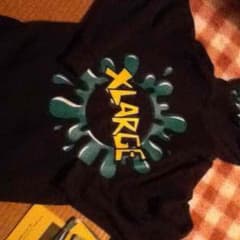 xlargeパーカーのサムネイル