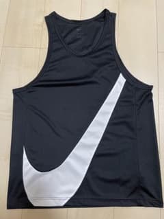 NIKE ナイキ　タンクトップ　黒　Mサイズのサムネイル