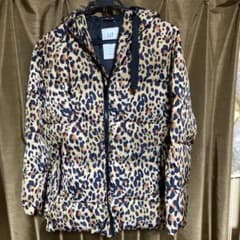 gapのヒョウ柄ダウンジャケットのサムネイル