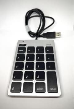 Mac用ハブ付きテンキー サンワサプライNT-M18UHSVのサムネイル