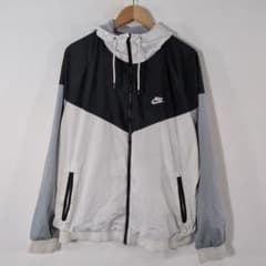 NIKE ウィンドランナー ジャケット フード付きのサムネイル