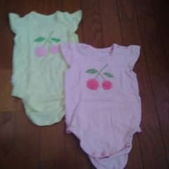 ロンパース　2枚　双子のサムネイル